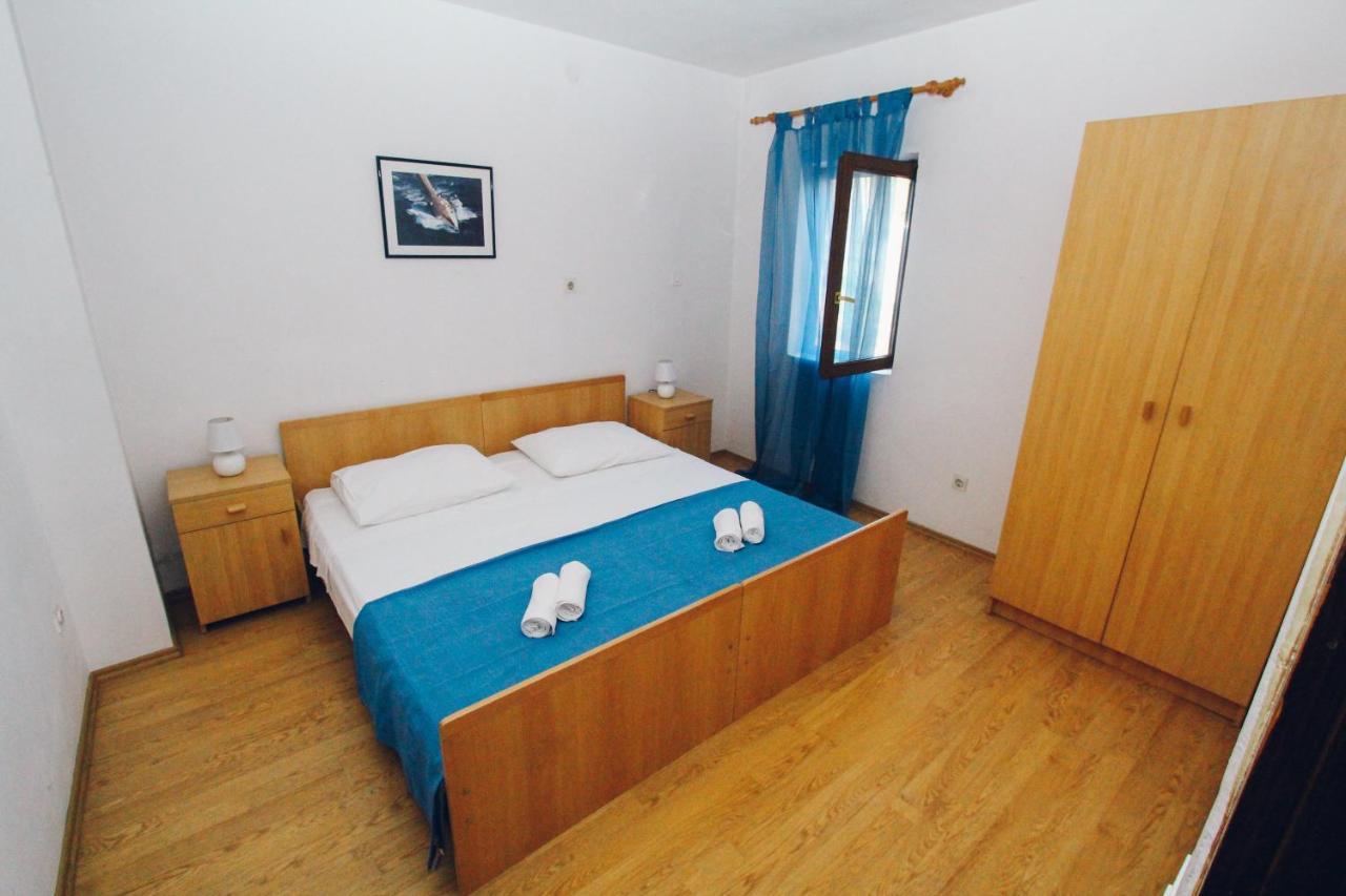 Apartments Gaja Blue Ap Sveti Filip i Jakov Exterior photo